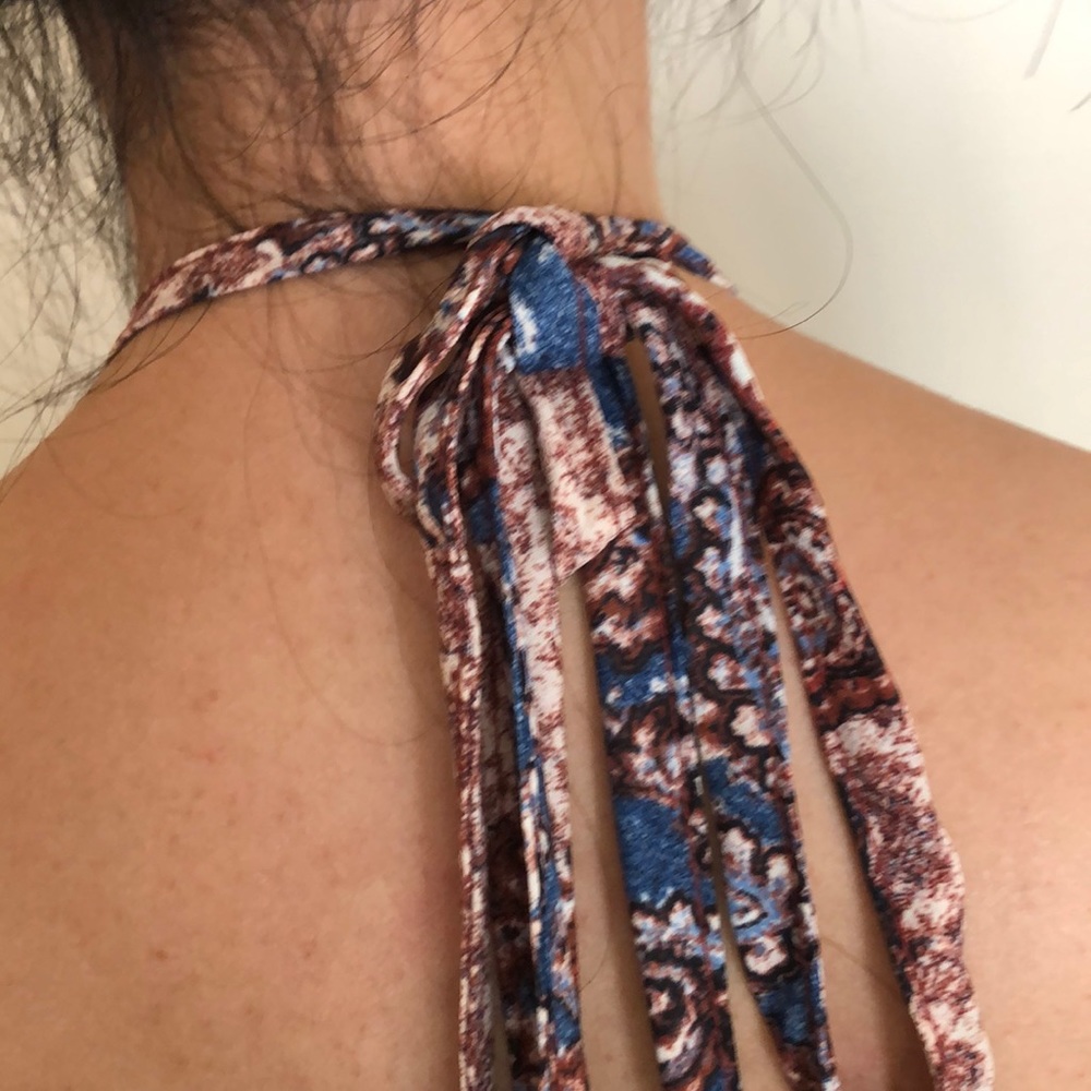 Rust patterned halter tie romper - Picture 3 of 3